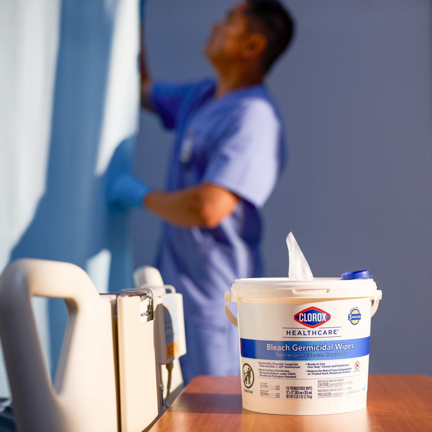 Clorox Healthcare® Bleach Germicidal Wipes, Canister, 150 ct. 30577