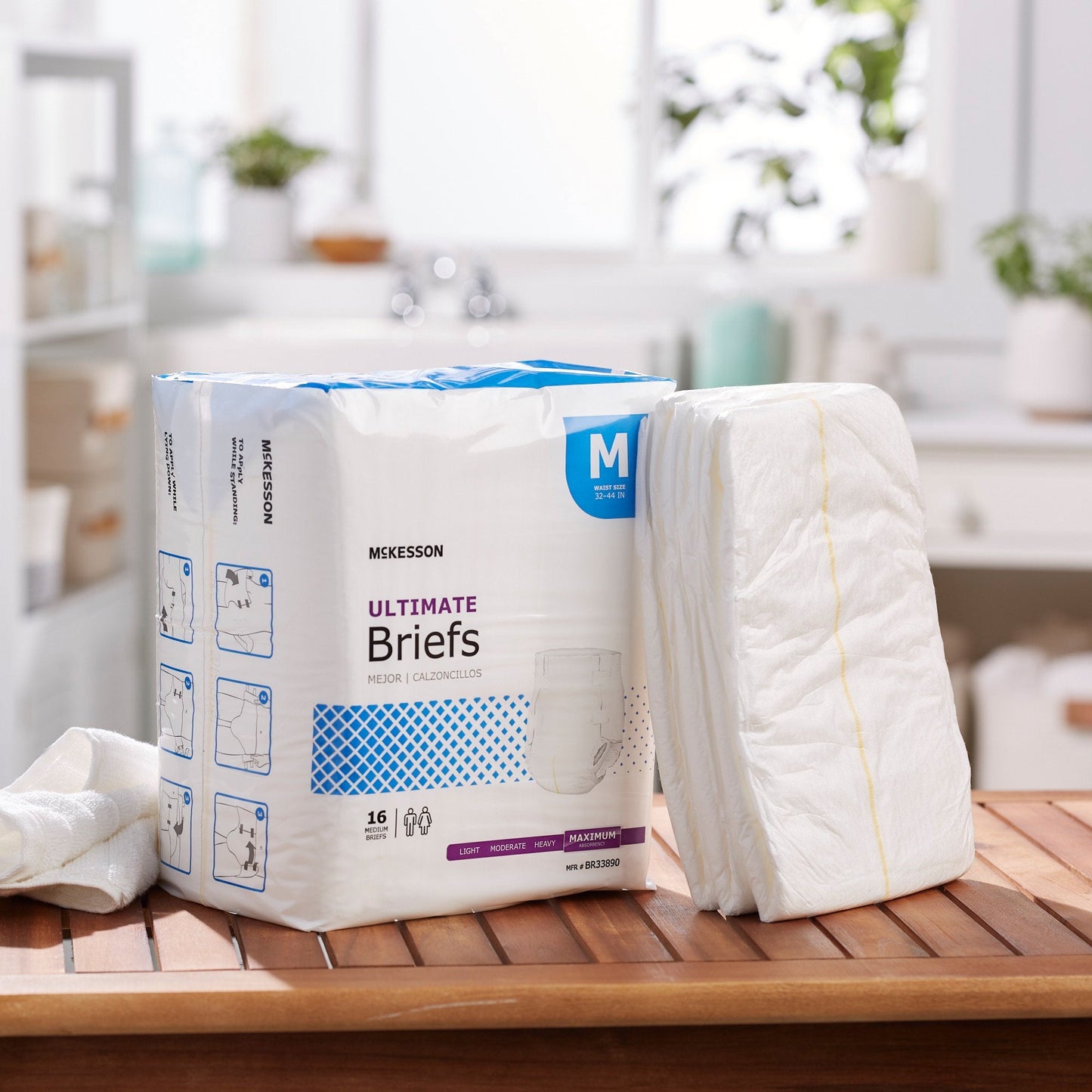 McKesson Ultimate Heavy Absorbency Incontinence Brief, Medium BR33890