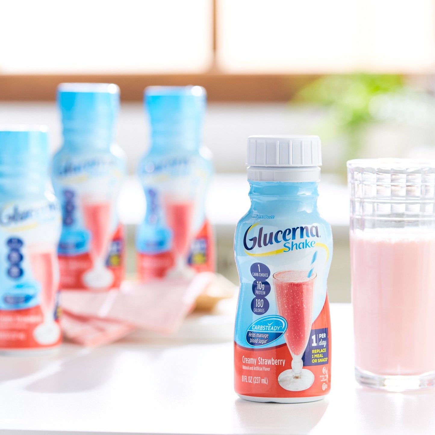 Glucerna® Original Shake, Strawberry Flavor, 8-ounce bottle 57807