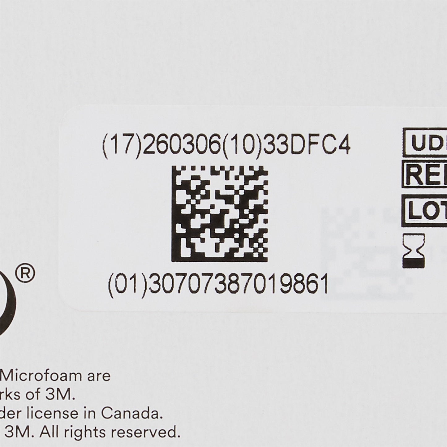 3M™ Microfoam™ Foam / Acrylic Adhesive Medical Tape, 3 Inch x 5-1/2 Yard, White 1528-3