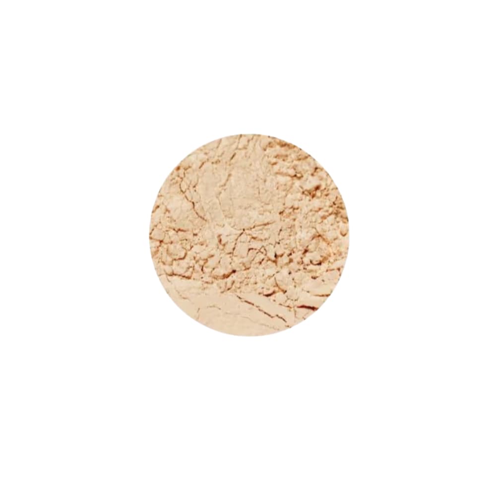 Lightweight Translucent Loose Powder from Irawo Beauty, perfect for setting makeup and reducing shine.