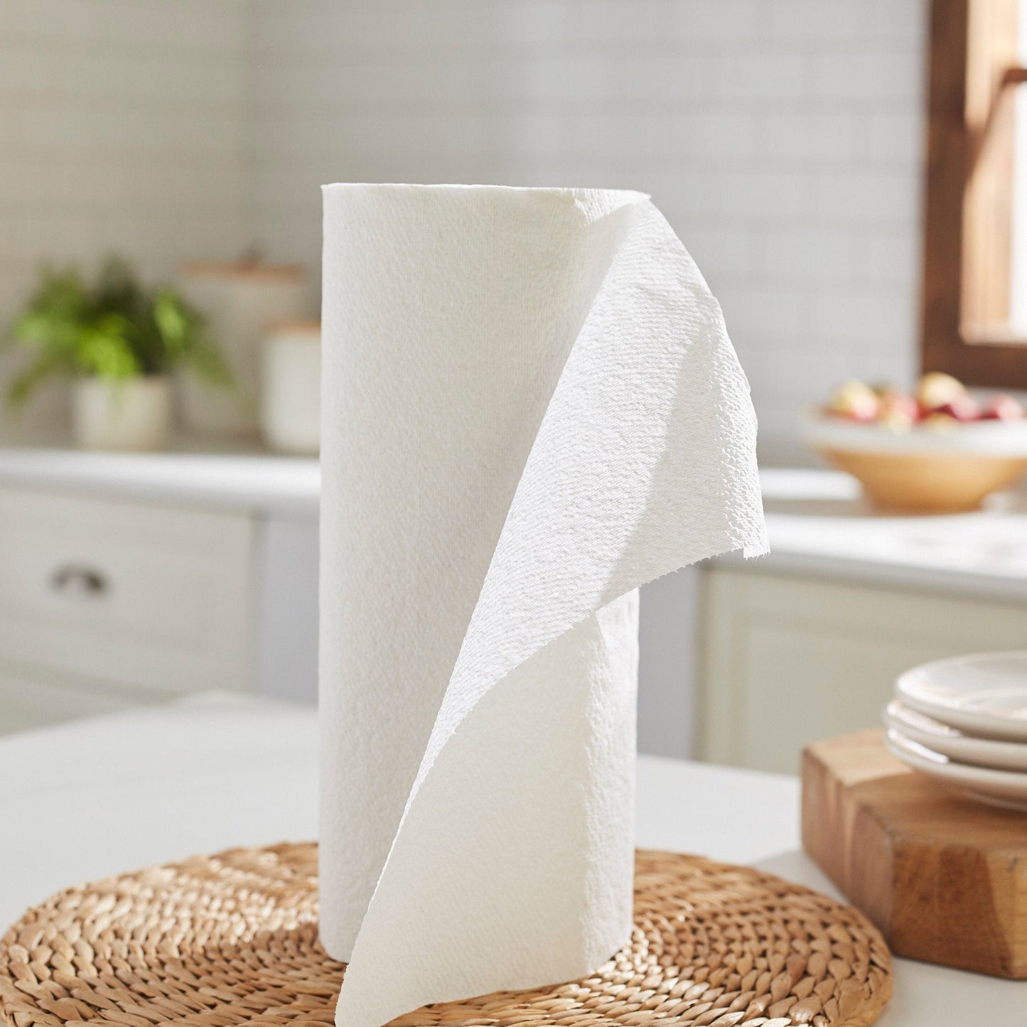 Scott® Kitchen Paper Towel, 128 perforated sheets per roll 41482